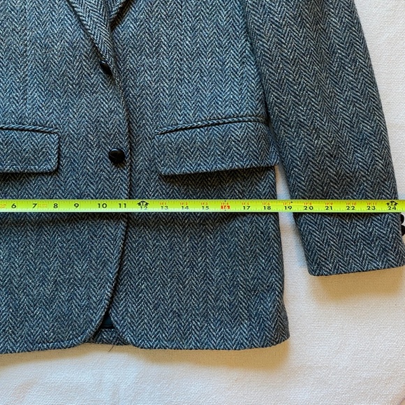Hardwick Classic Wool sport coat - Picture 10 of 15
